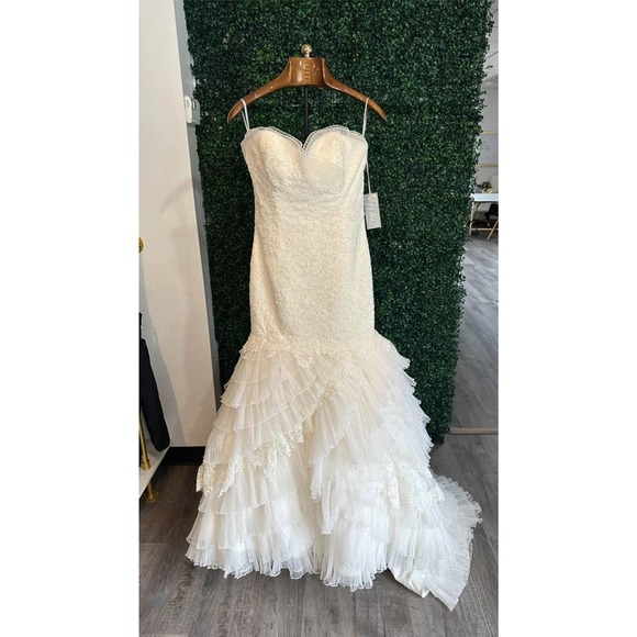Watters New Sample White Ruffle Beaded Wedding Gown Size 12 Orig.$1200 - Picture 7 of 10